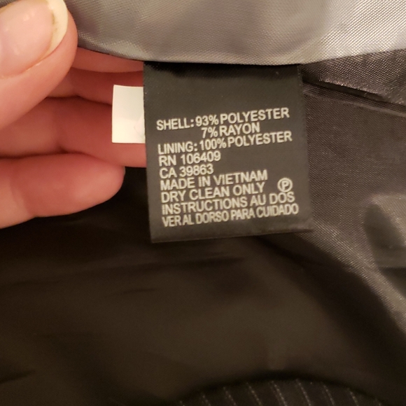 Tahari size 10 pinstripe black white pant suit - Picture 6 of 7